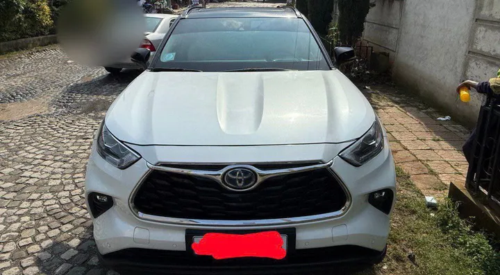 Toyota Highlander Limited 2024 – photo 5