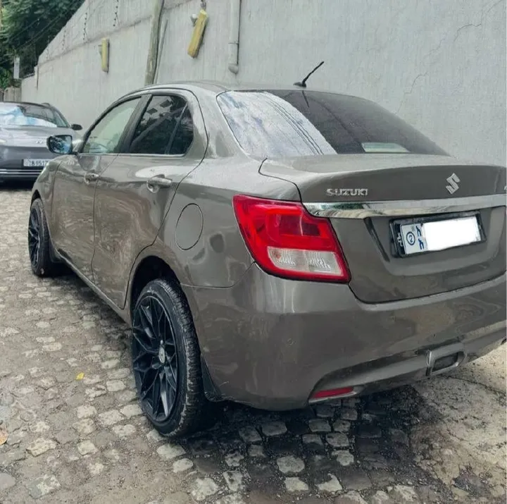 Suzuki Dzire 2021 Automatic – photo 8