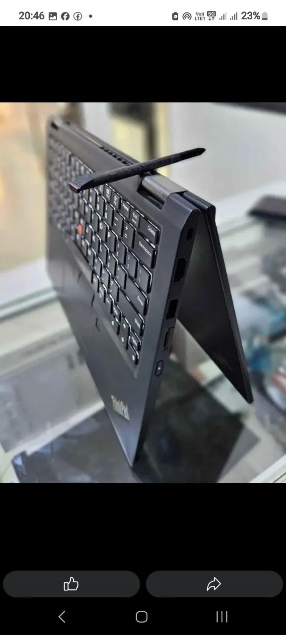 Lenovo ThinkPad Yoga 370 Touch Laptop – photo 4