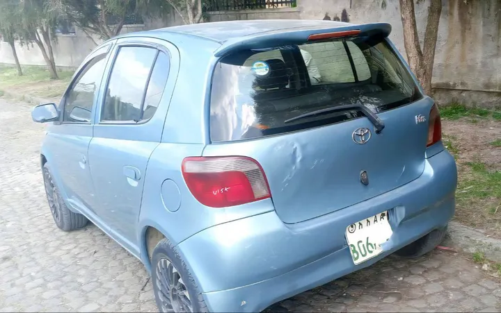 Toyota Vitz 1.0L Automatic – photo 4