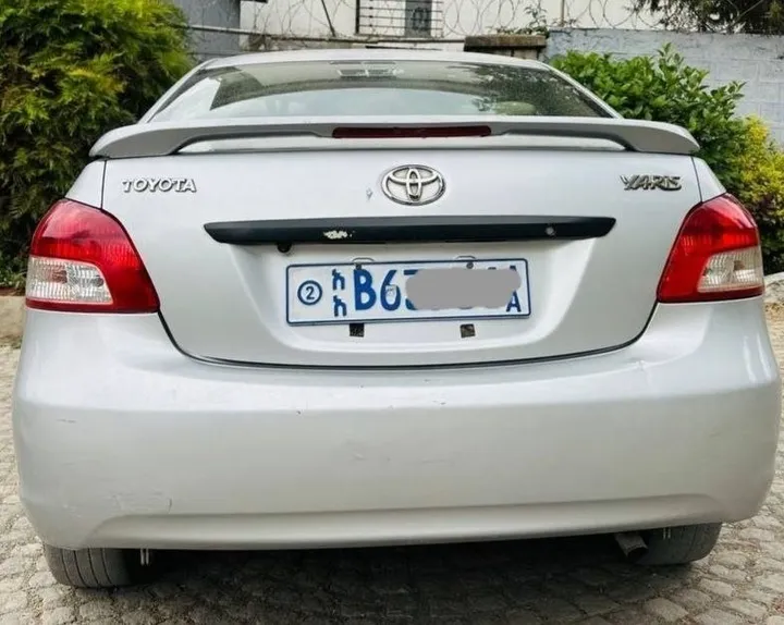 Toyota Yaris Belta 2010 – photo 4