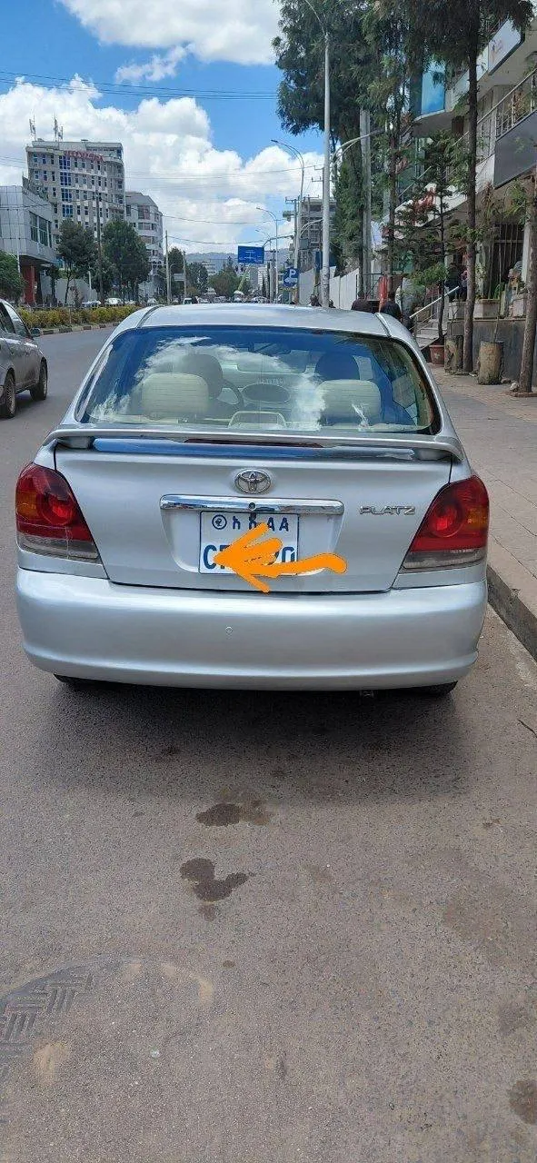 Toyota Platz 2005 Automatic – photo 3