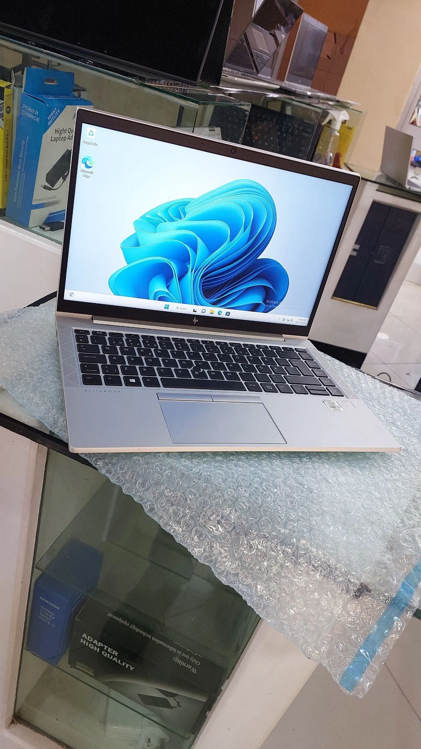 HP EliteBook 830 G7 Laptop – photo 3