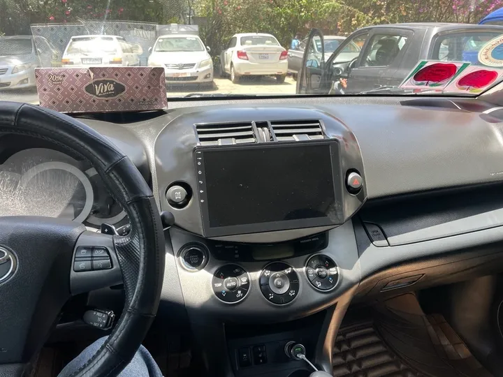 Toyota Rav4 2011 – photo 4