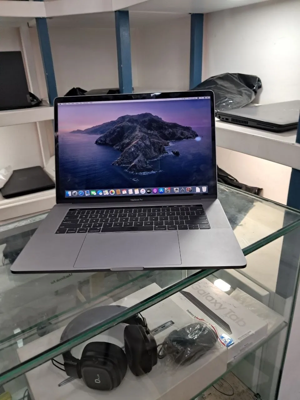 Apple MacBook Pro Core i9 2019 – photo 4