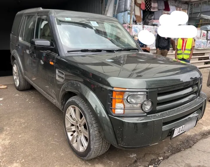 Land Rover Discovery 2015 HSE Luxury – photo 3