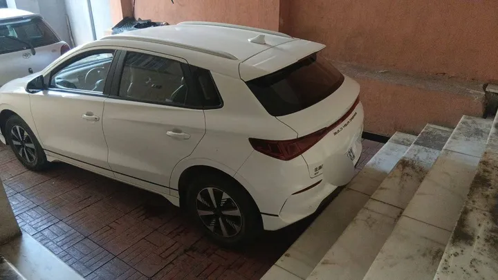 BYD E2 2024 – photo 5