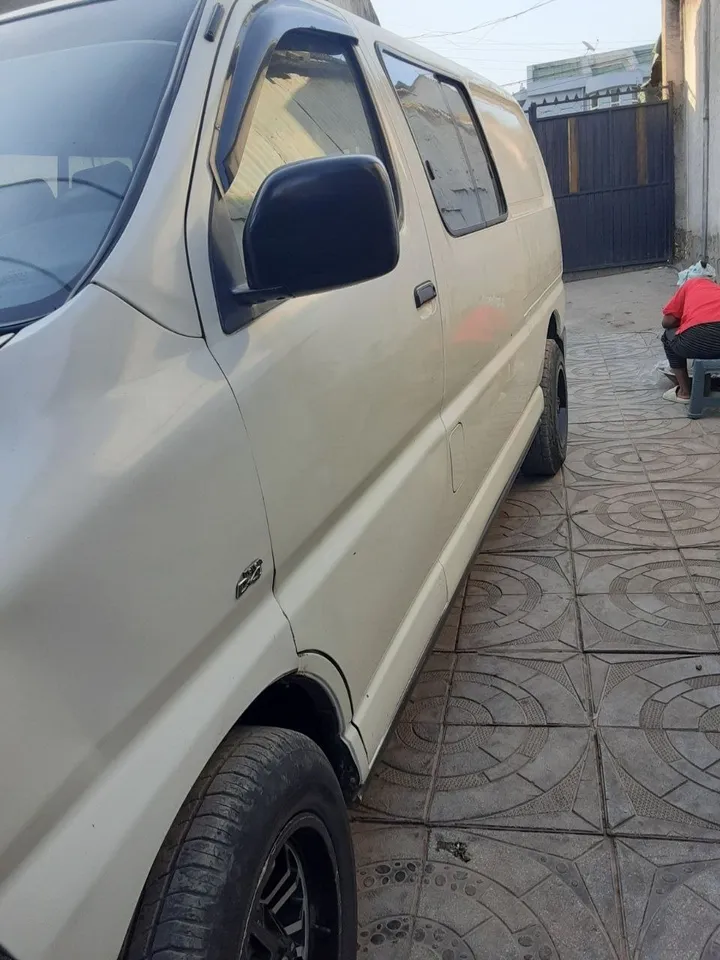 Toyota Dolfin Shark D4-D 2007 – photo 5