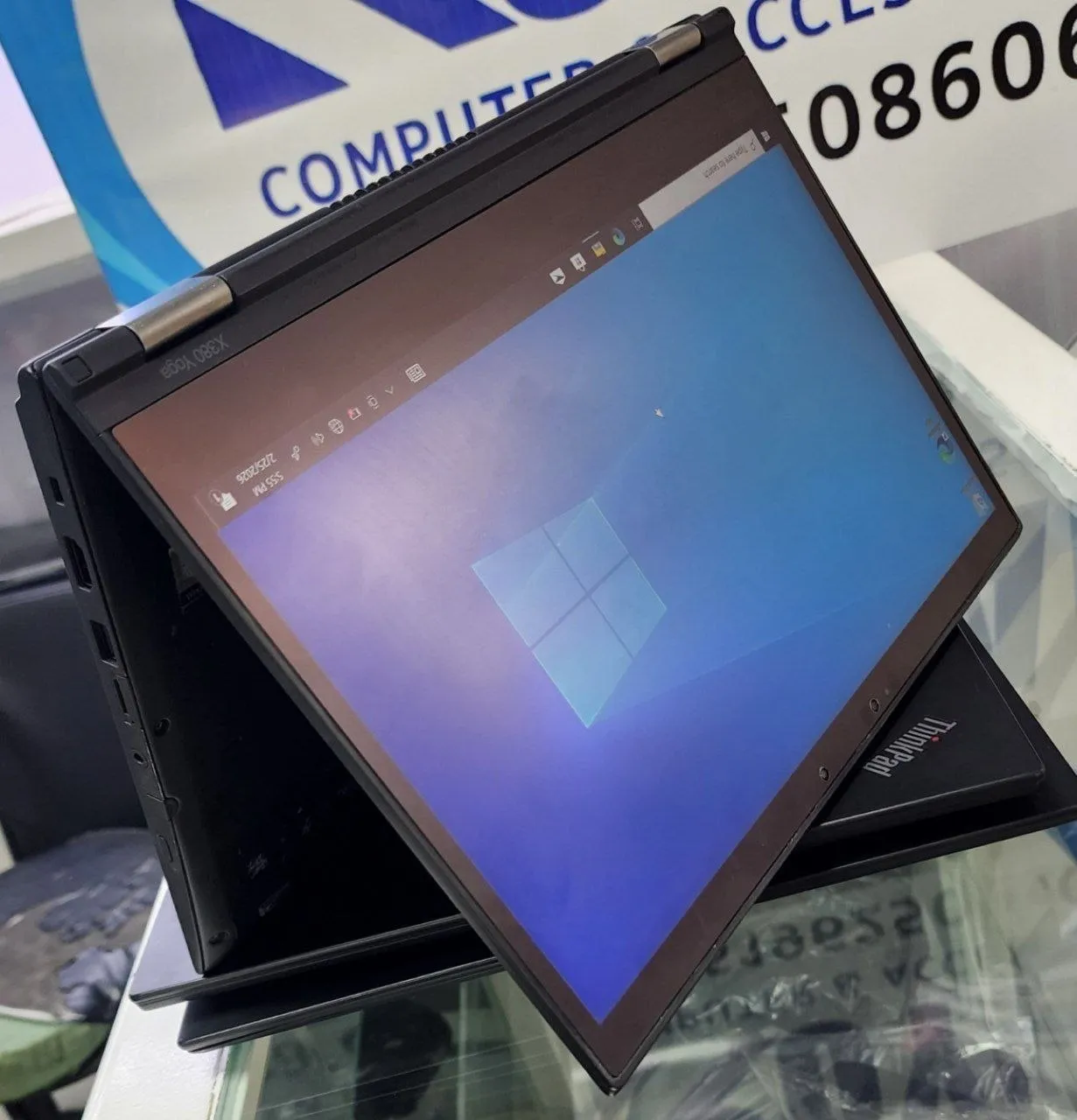 Lenovo ThinkPad X380 i7 Laptop – photo 3