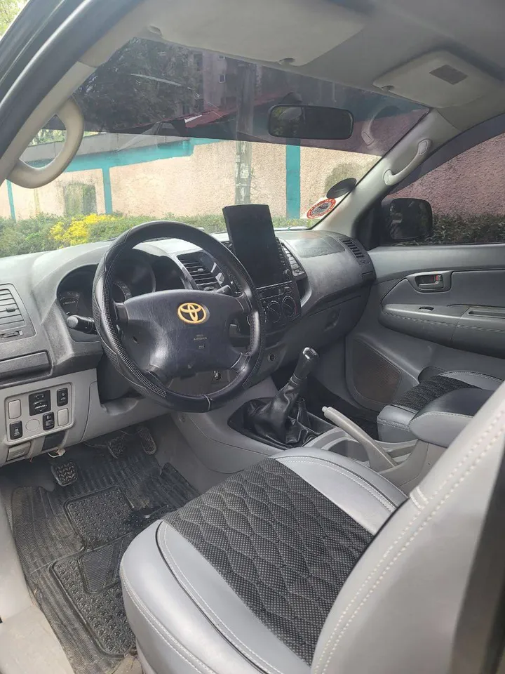 Toyota Hilux 2008 D4D 4WD – photo 3