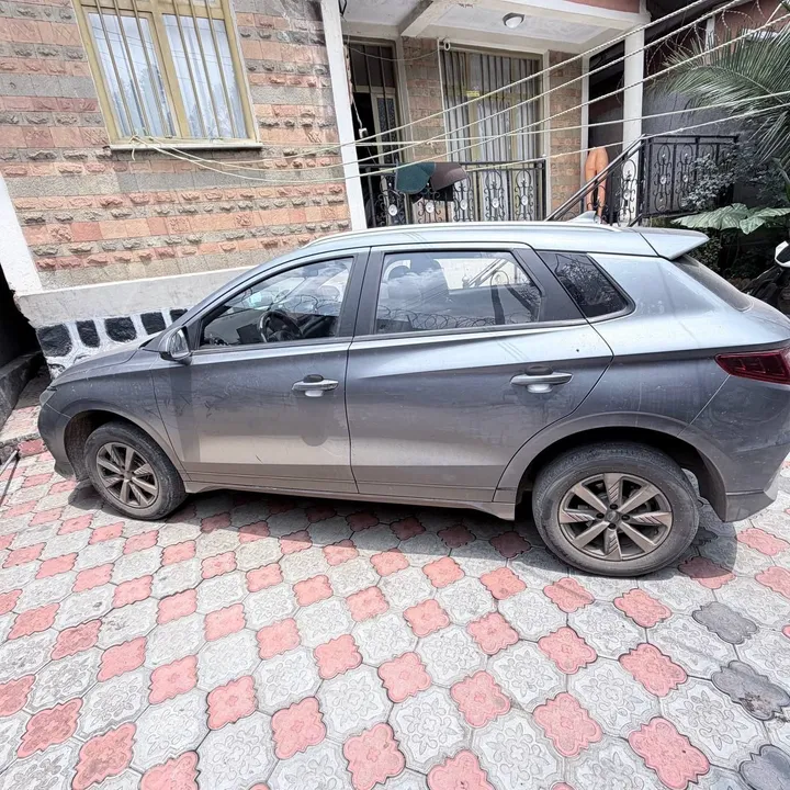 BYD e2 2025 Electric Hatchback – photo 5