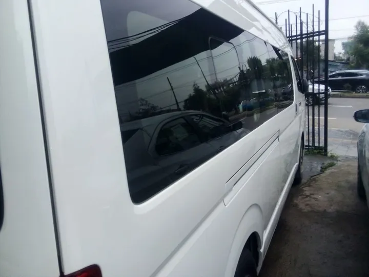 Toyota Hiace High Roof GL 2025 – photo 6