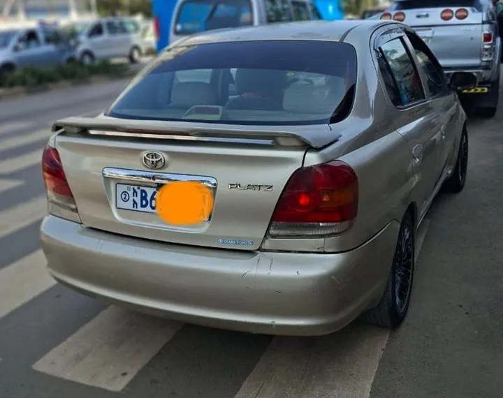 Toyota Platz 2005 Automatic – photo 10