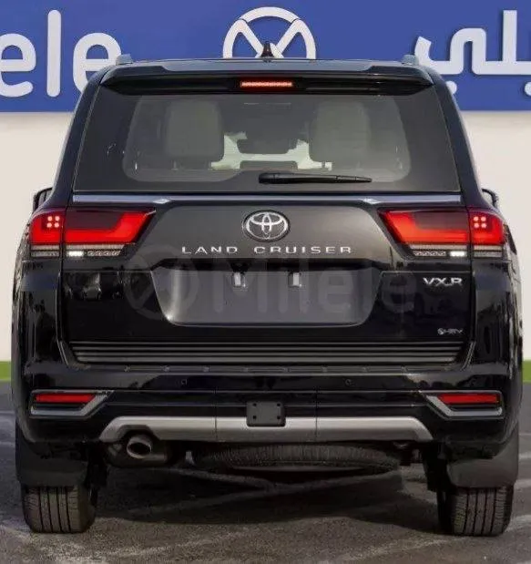 2025 Toyota Land Cruiser VXR Hybrid – photo 8