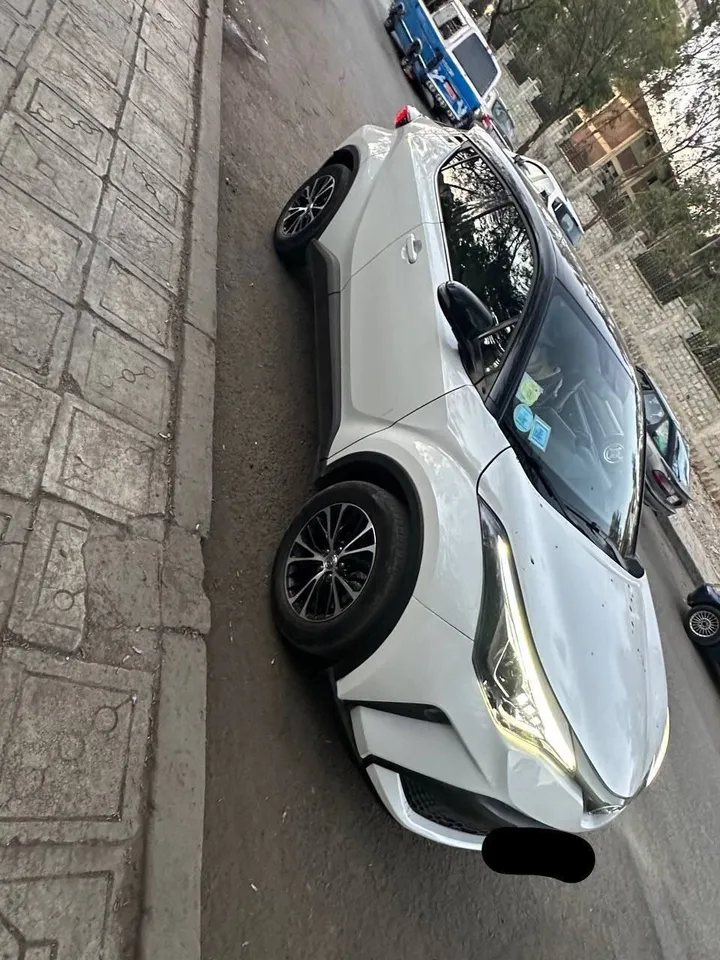 Toyota CHR 2022 Automatic – photo 4