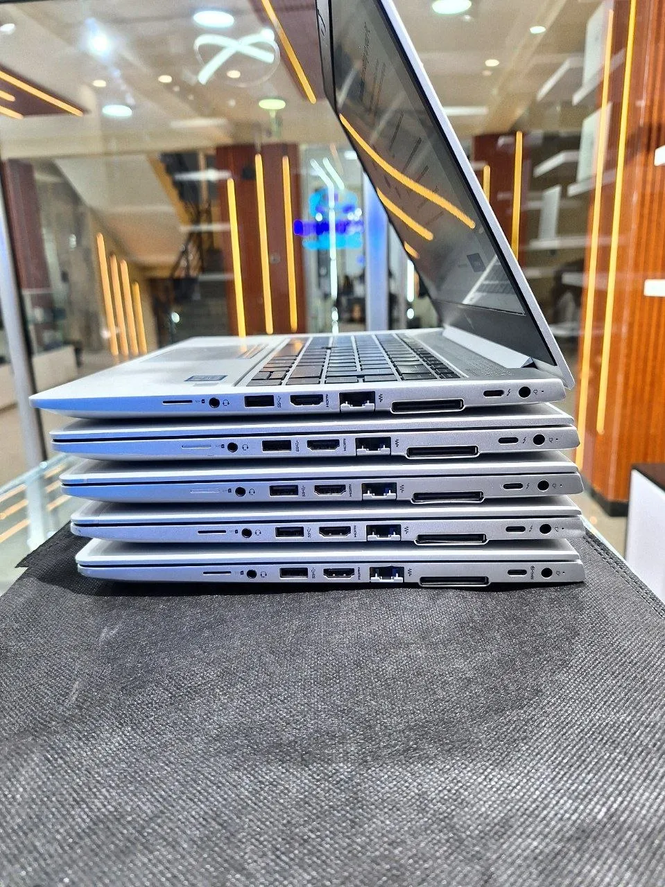HP EliteBook 840 G6 i5 Laptop – photo 3