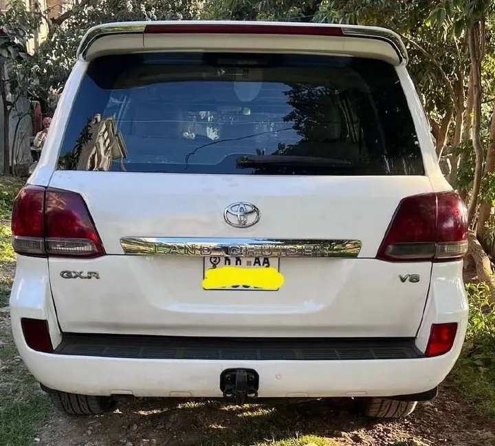 Toyota Land Cruiser V8 GX 2012 – photo 3