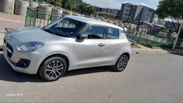 2022 Suzuki Swift 41000 km – photo 8