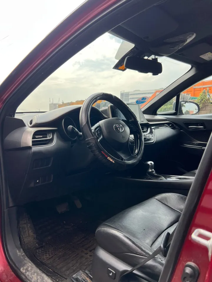 Toyota C-HR 2020 Automatic – photo 3