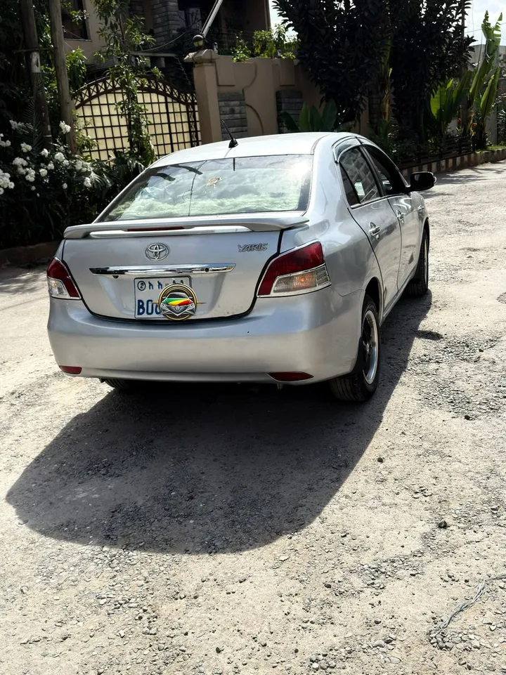 Toyota Yaris Belta 2008 – photo 6