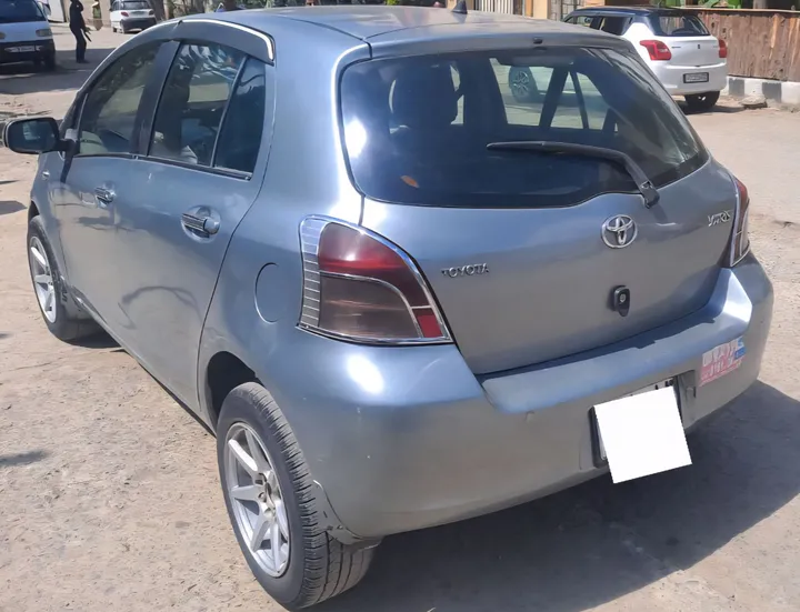 Toyota Compact 2007 Automatic – photo 3