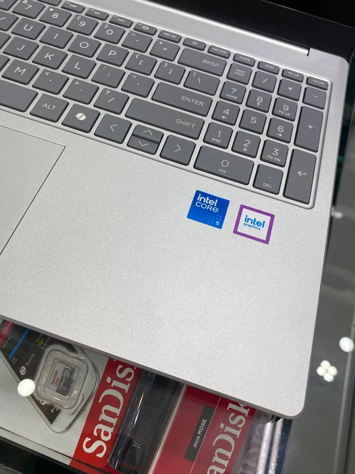 HP Notebook 15 Core 5 14th Gen – photo 4