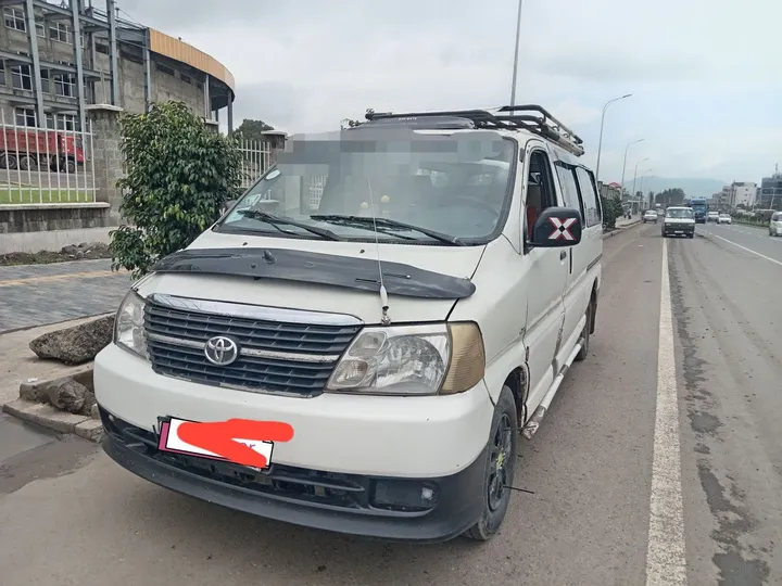 Toyota Dolphin Shark Van 2008 – photo 5
