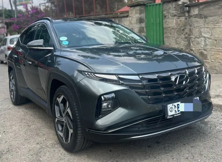 Hyundai Tucson 2021 SUV – photo 3