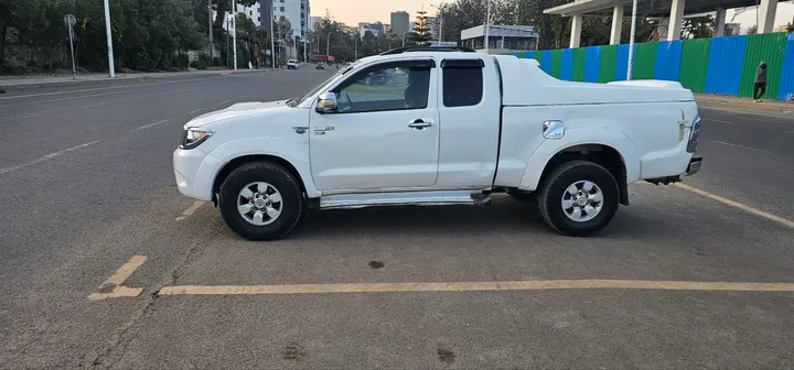 Toyota Hilux Extra Cab 2008 – photo 8