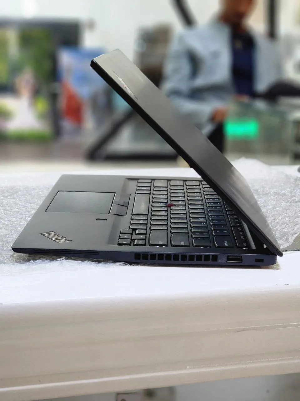 Lenovo Thinkpad T495 Ryzen 7 Laptop – photo 4