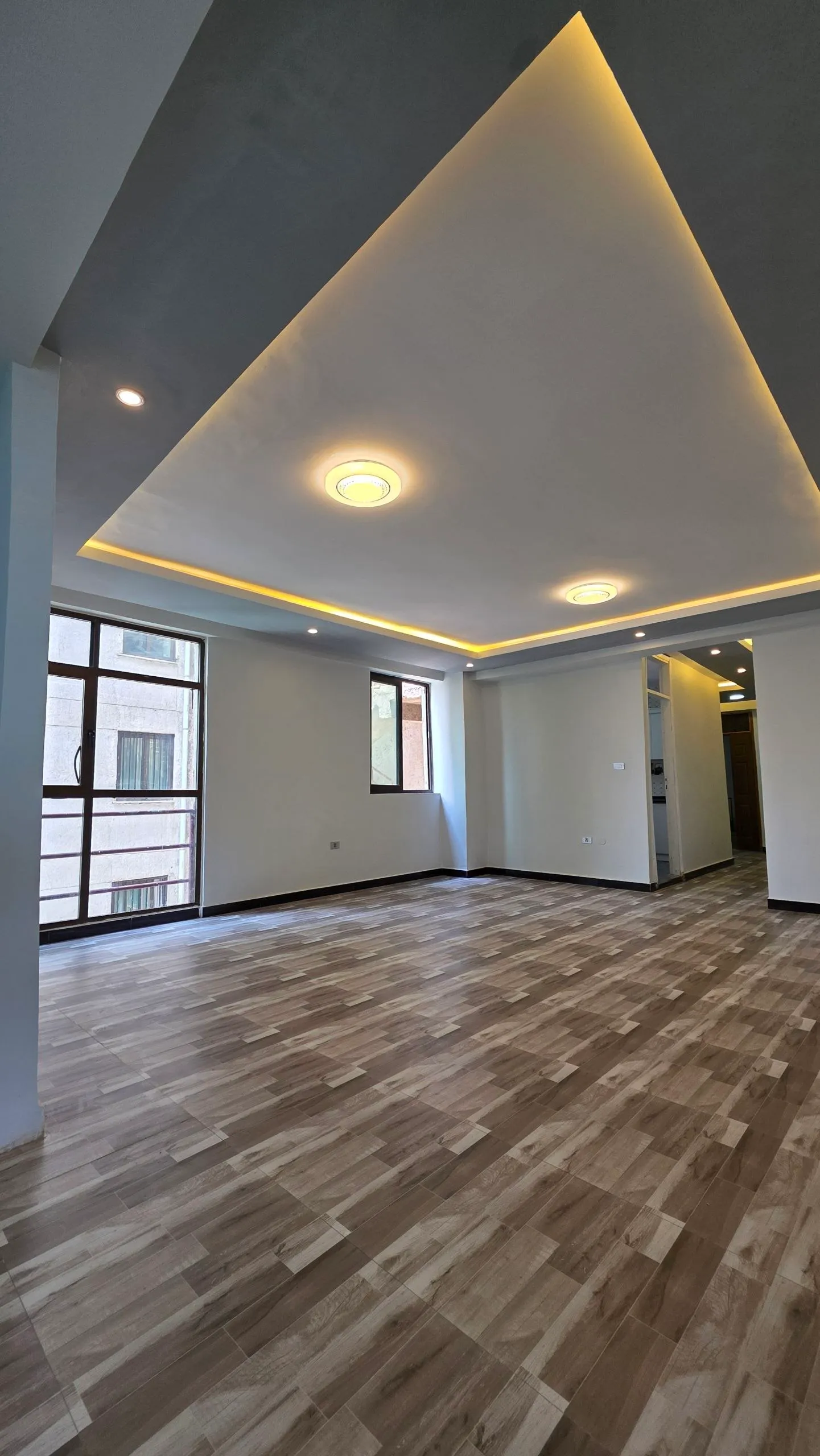 3 Bedroom 107 sqm Condo 9th Floor – photo 5