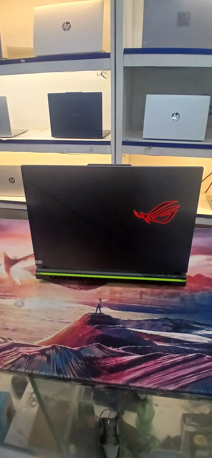Asus ROG Strix i9 RTX 4060 Laptop – photo 6