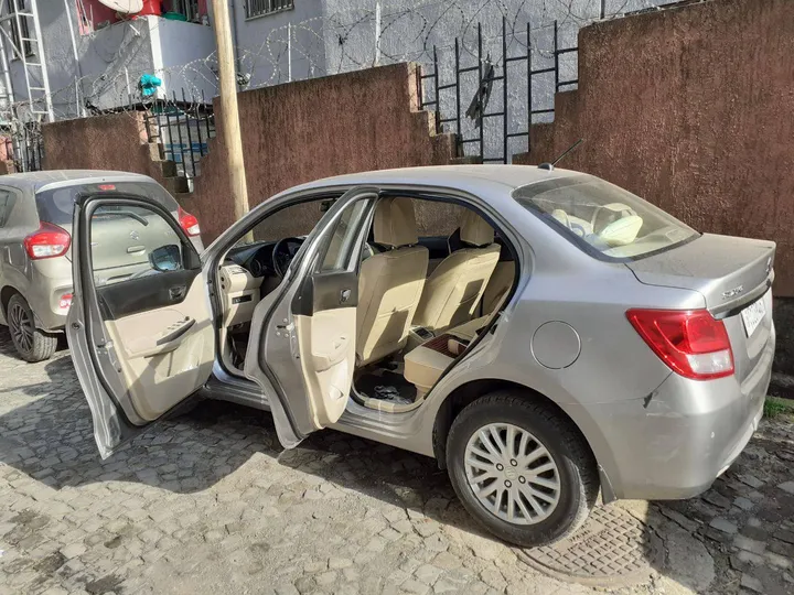 Suzuki Dzire 2022 Automatic – photo 4