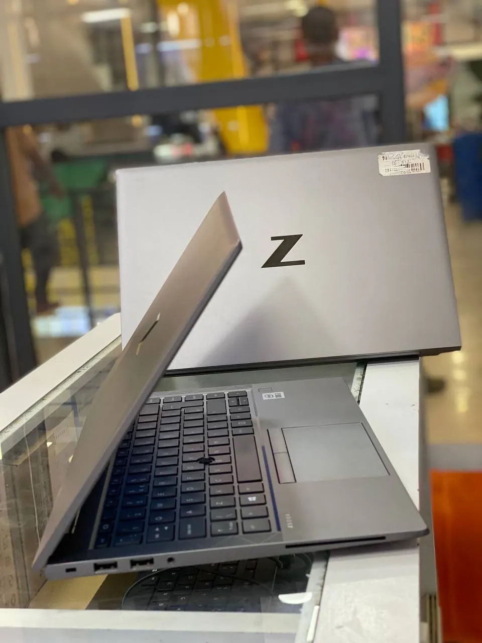 HP ZBook 14 G7 Laptop – photo 4