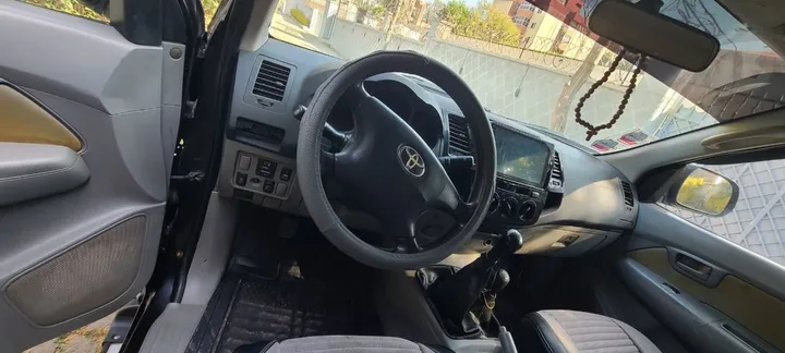 Toyota Hilux 2008 Diesel Pickup – photo 3