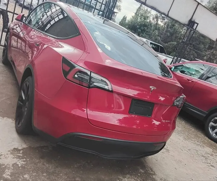 Tesla Model Y 2022 Long Range – photo 8