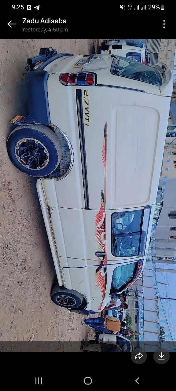 Toyota Dolphin Shark 2008 Van – photo 4