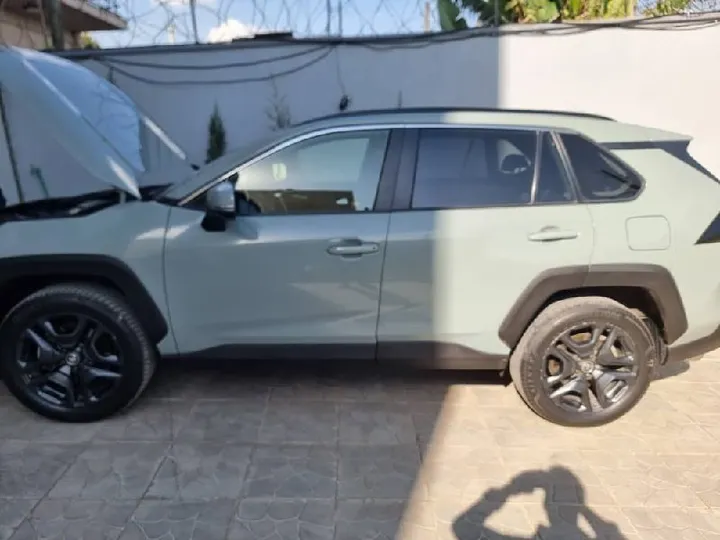 Brand New Toyota RAV4 Hybrid 2022 – photo 3