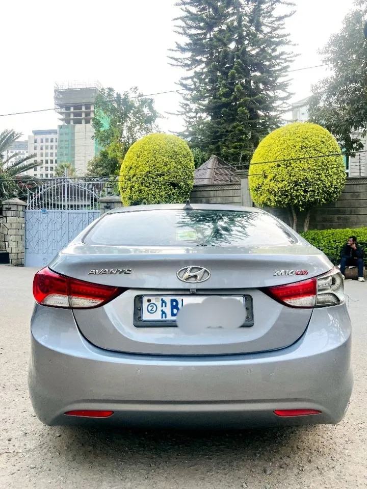 Hyundai Avante 2012 GDI Automatic – photo 8