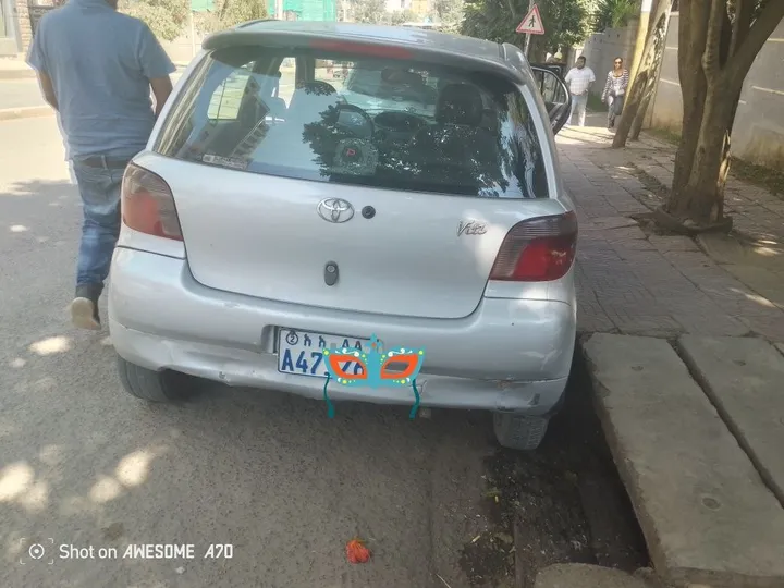 Toyota Vitz Automatic Full-Option – photo 5