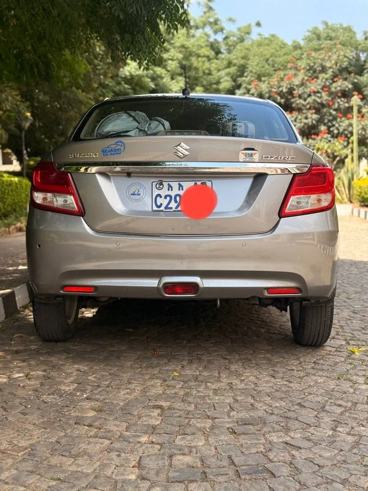 Suzuki Dzire 2022 Automatic Sedan – photo 6
