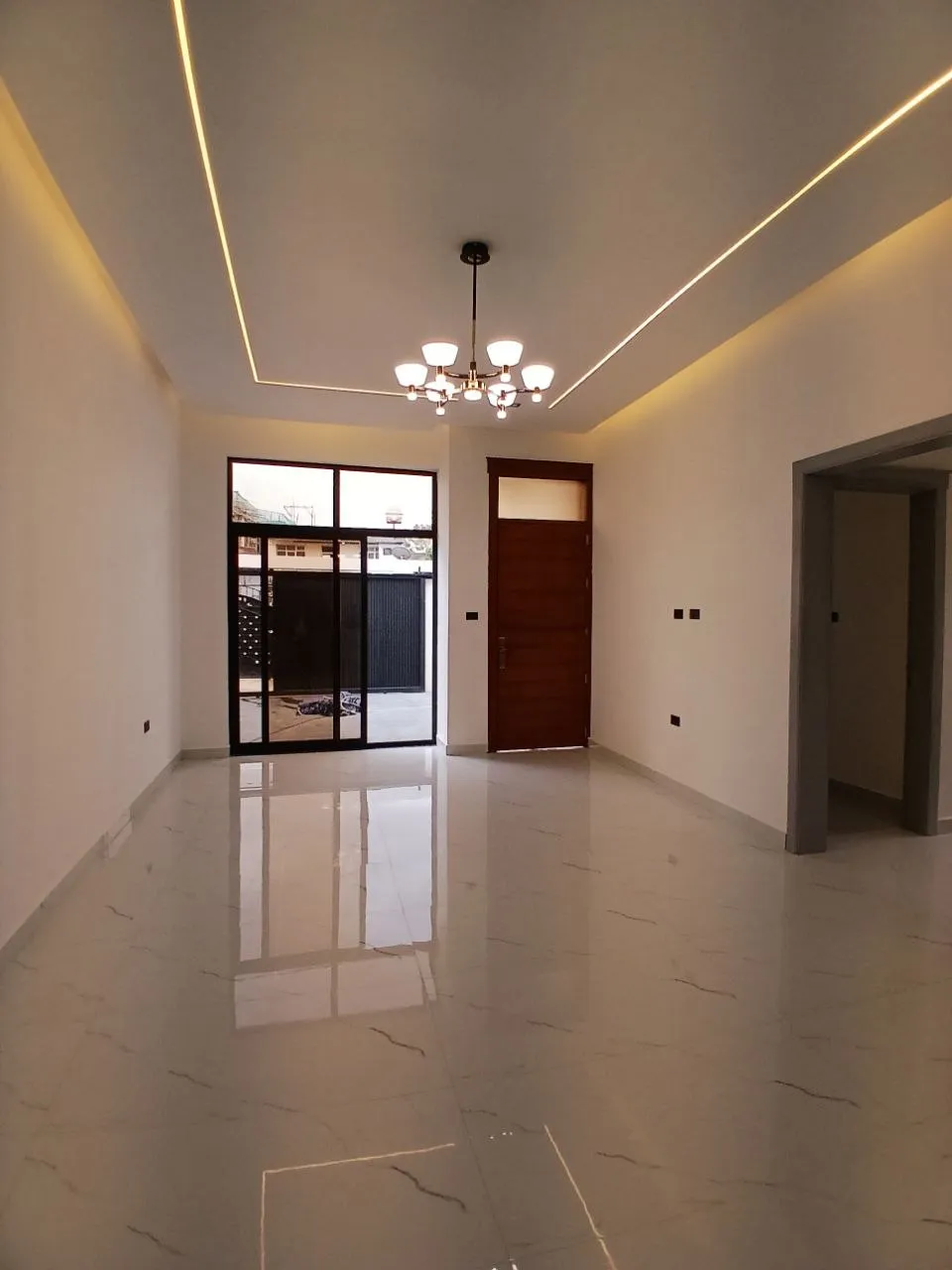 Modern Villa House Jekros 250sqm – photo 5