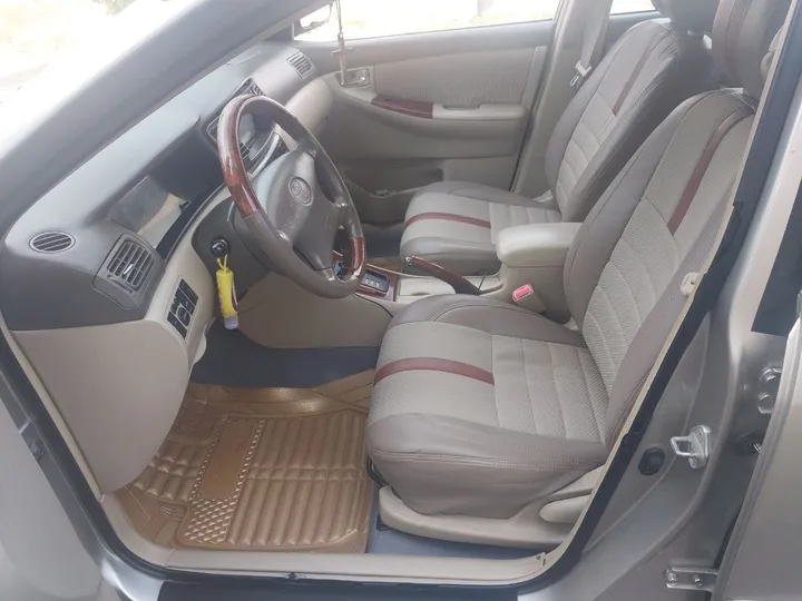 Toyota Corolla 2006 Automatic – photo 4