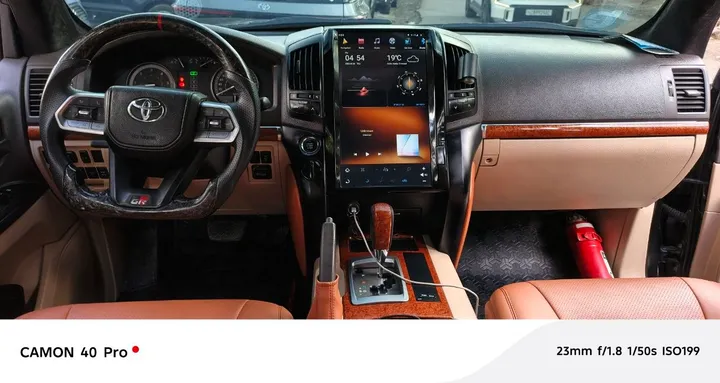 Toyota Land Cruiser 2016 Diesel Automatic – photo 3