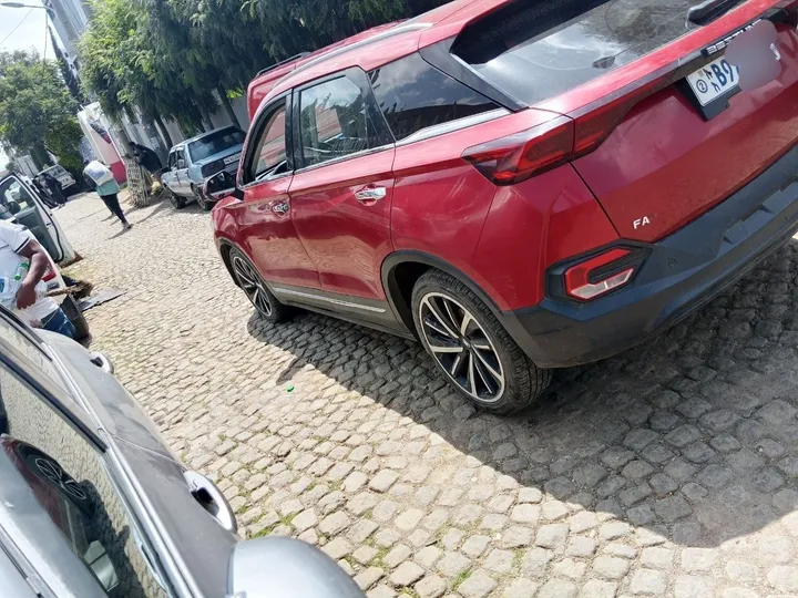 2020 Bestune SUV 49000km – photo 3