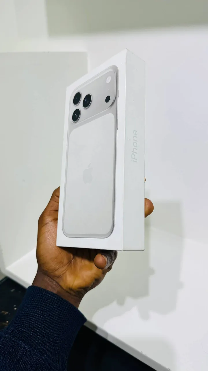 iPhone 17 Pro Max – photo 3
