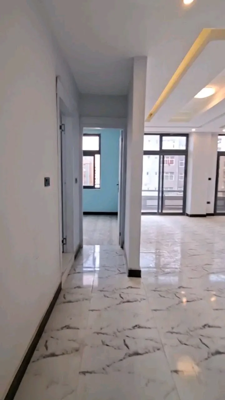 Modern 3 Bedroom Condo Ayat 49 – photo 6