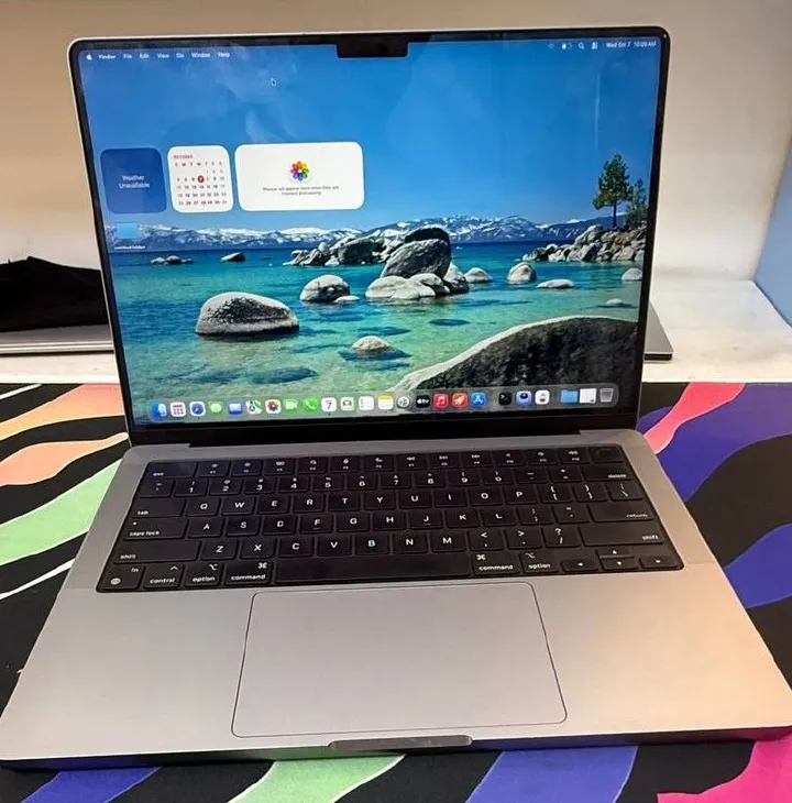 Apple MacBook Pro M3 14.2 Inch – photo 3