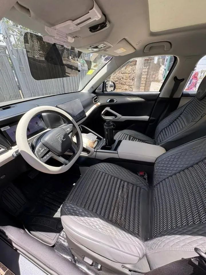 Toyota Corolla Sedan Silver – photo 3