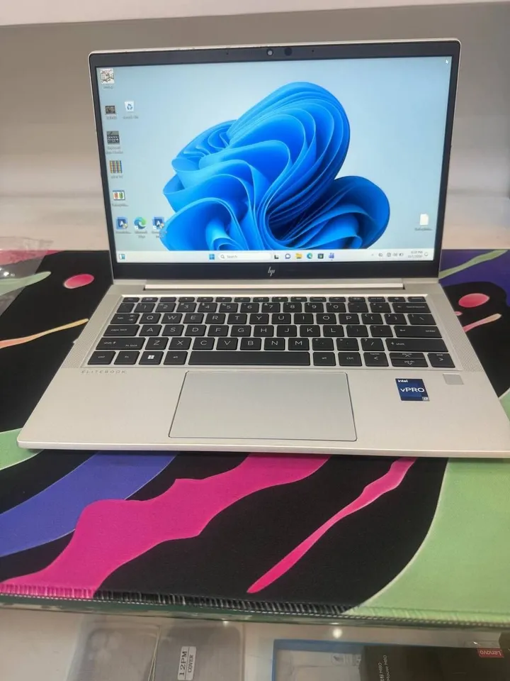 HP EliteBook 630 G10 Touchscreen Laptop – photo 5